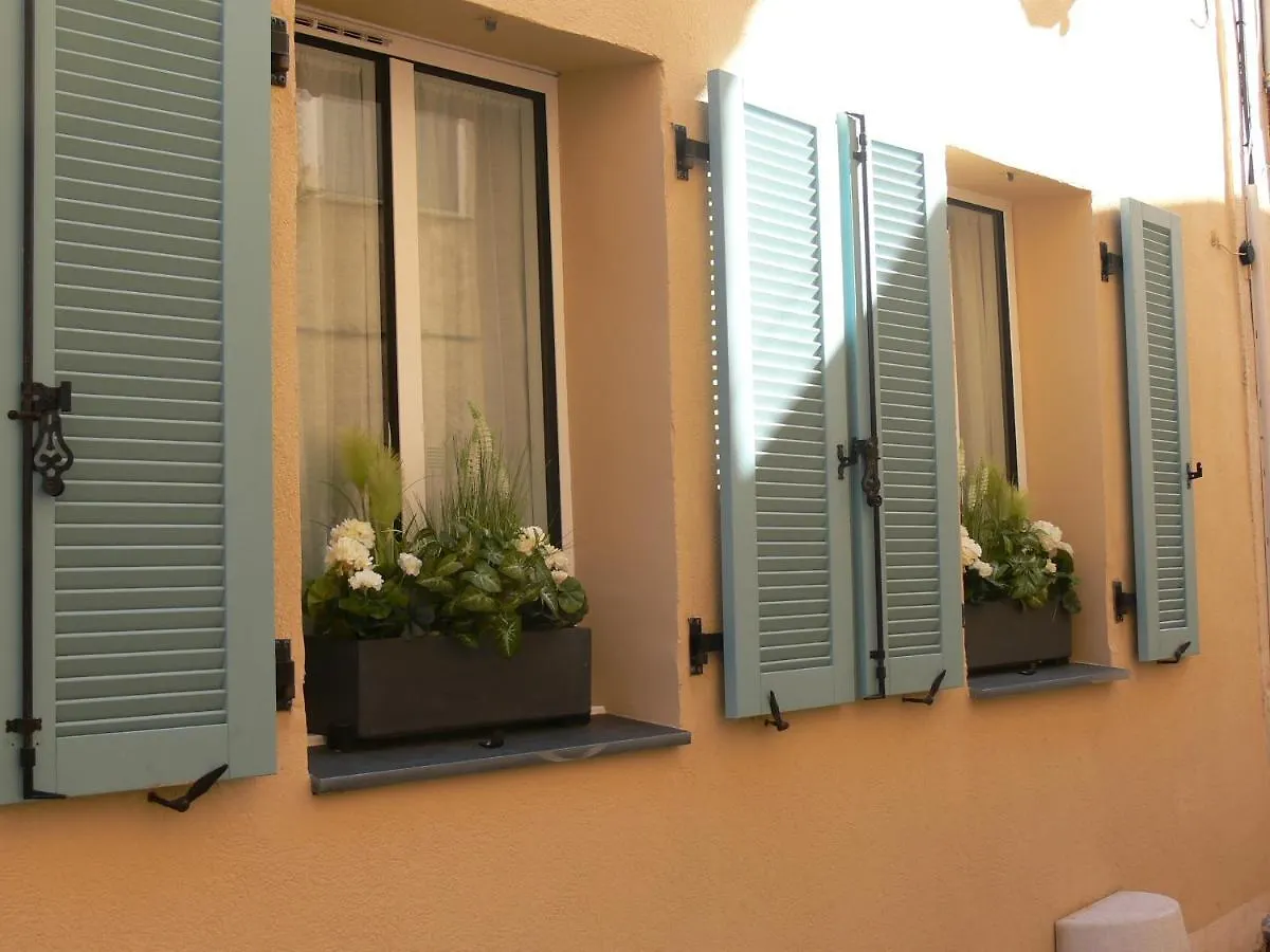 Apartment Stone Studio Saint-Tropez France